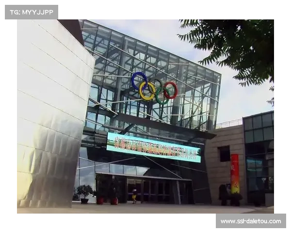 呼和浩特体育场场地改造升级 力争满足国际赛事标准提升竞技水平 呼和浩特体育场场地改造升级 力争满足国际赛事标准提升竞技水平