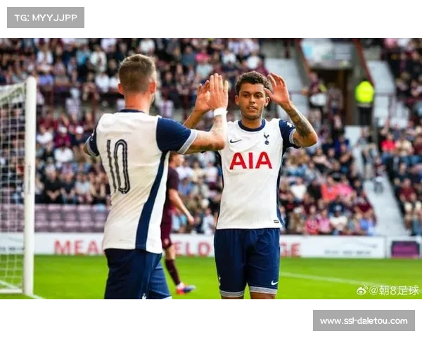 利物浦大胜热刺 提前四轮锁定历史第20冠 利物浦大胜热刺 提前四轮锁定历史第20冠