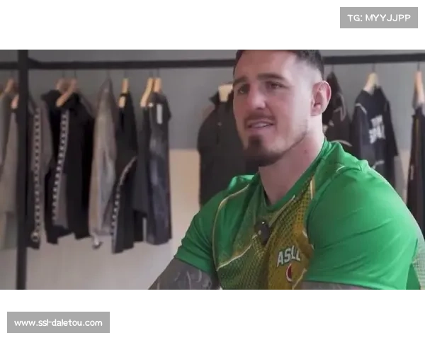 乔恩·琼斯复出对阵汤姆·阿斯皮纳尔，拖延两年恩怨终将了结